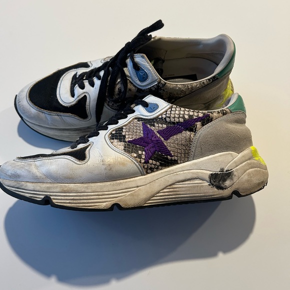 Authentic Golden Goose Black and White Sneakers with Purple Star - Picture 1 of 4